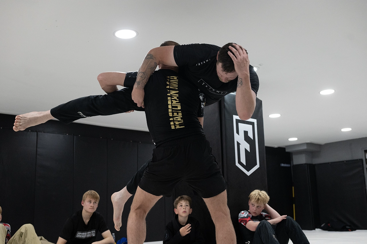 Adult NoGi Brazilian Jiu Jitsu training at Praetorian MMA in Fareham and Gosport