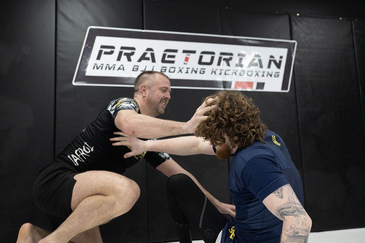Private 1-to-1 coaching with Rob Goodson at Praetorian MMA