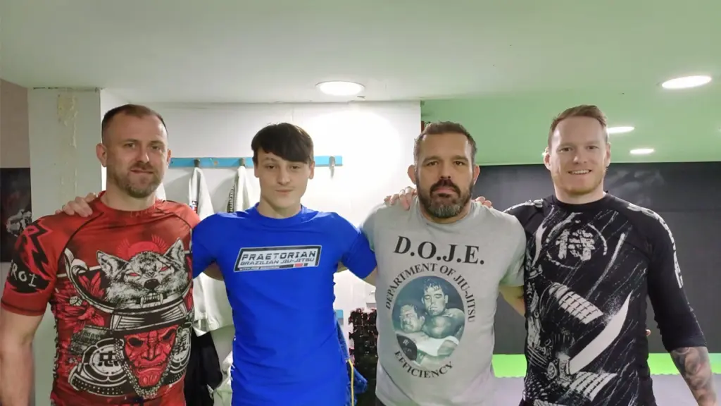 Dean Lister teaching a leg lock seminar at Praetorian MMA