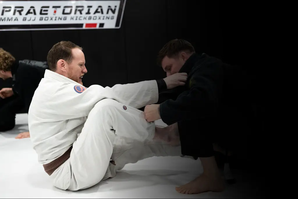 Rob Goodson training Brazilian Jiu Jitsu with Black Belt Jack Gover at Praetorian MMA
